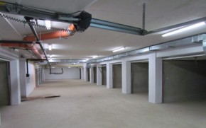 Bauprojekt Karpuzitza 2, Garagen und Parkplätze